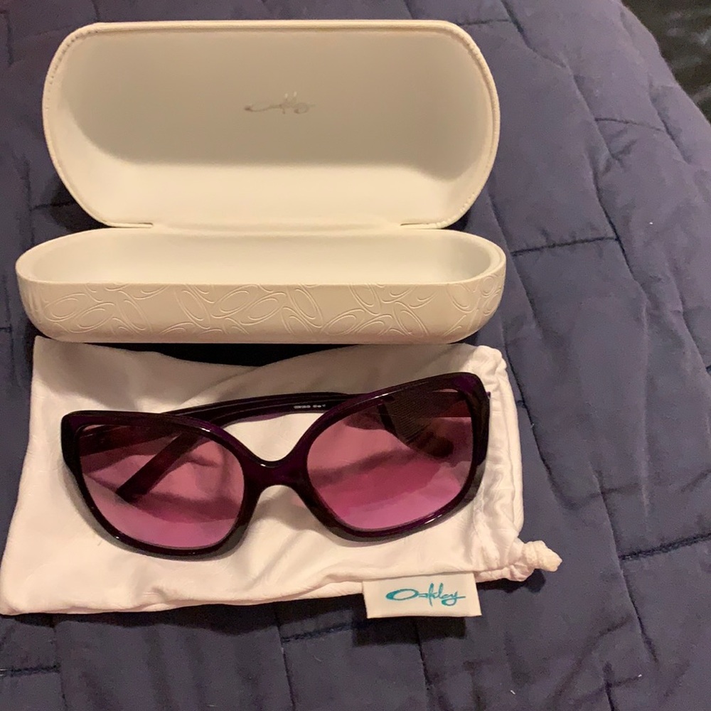 oakley sunglasses